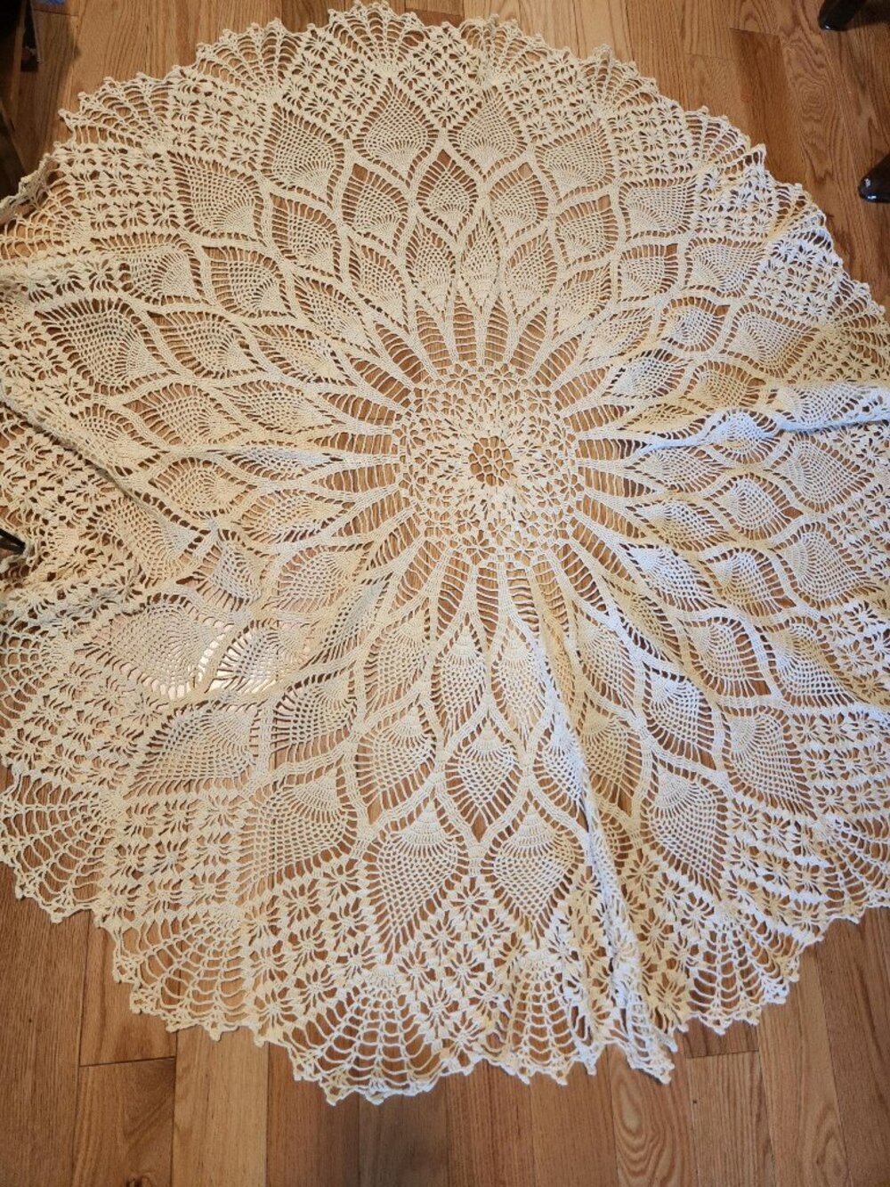 Large Round Table Cloth Crochet Hand Made Table Topper Yellow/Tan